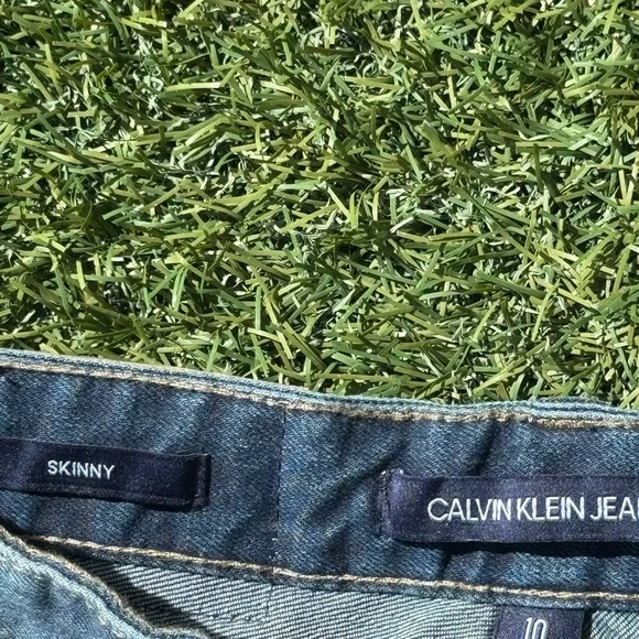 Calvin Klein Jeans Boys Blue Skinny Jeans - Picture 15 of 16